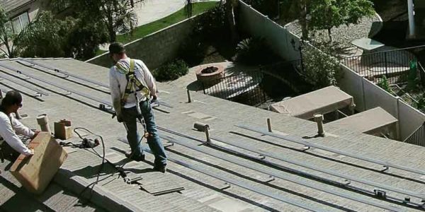 residential and commercial roof repair service in telford