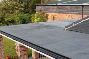 specialsit team for rubber roofing in shrewsbury